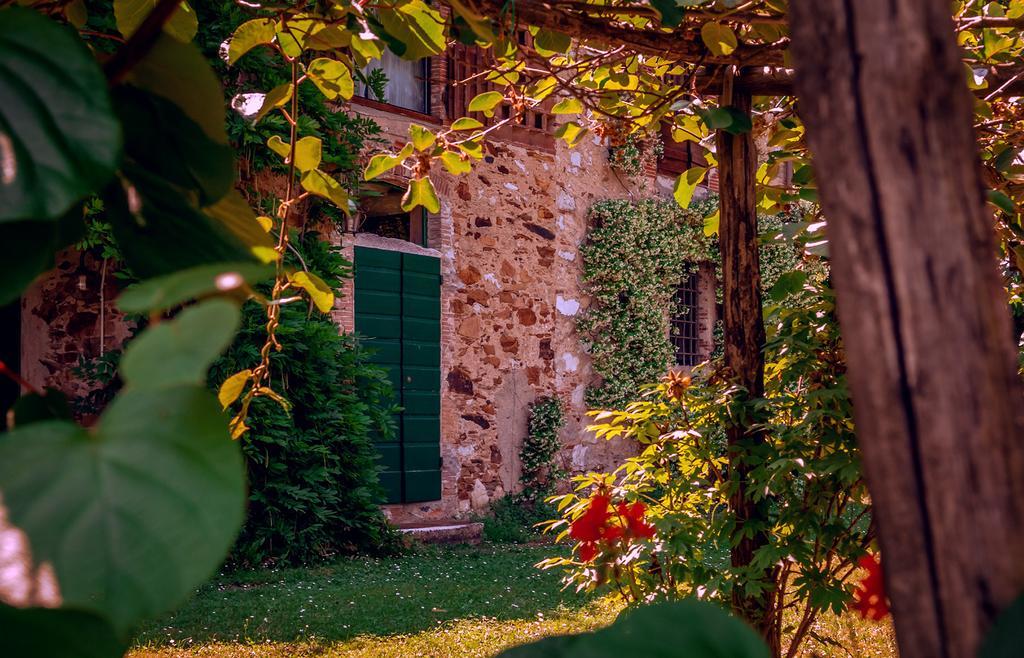 Corte Della Rusticuccia Apartment ลุคคา ภายนอก รูปภาพ